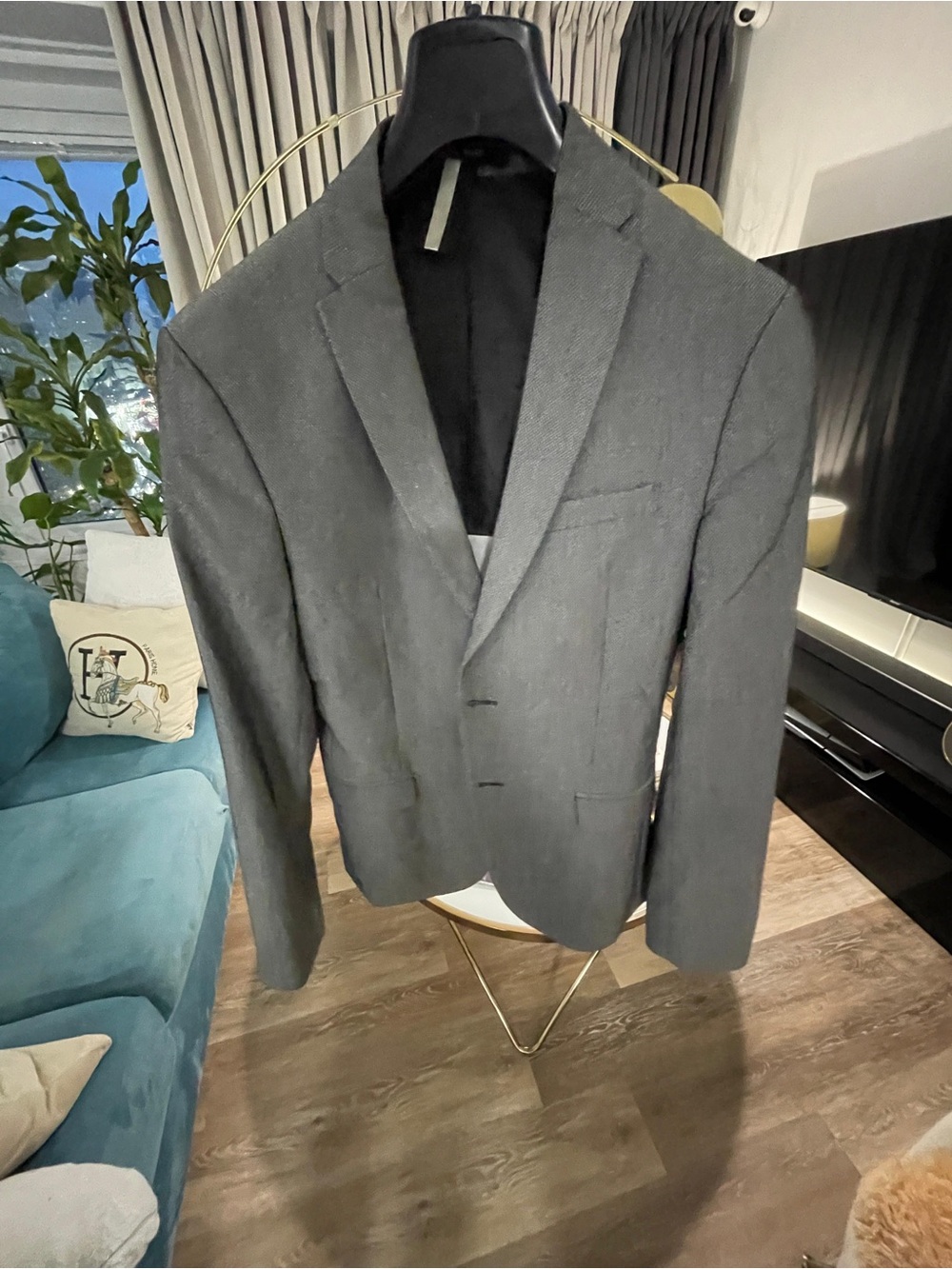Zara Men's Dark Charcoal Gray Two-Button Blazer